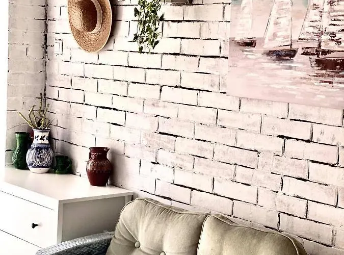 Napraforgo Vendeghaz בית נופש Gárdony